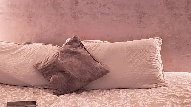 Nicky and Blake online show from 04/06/26, 08:10