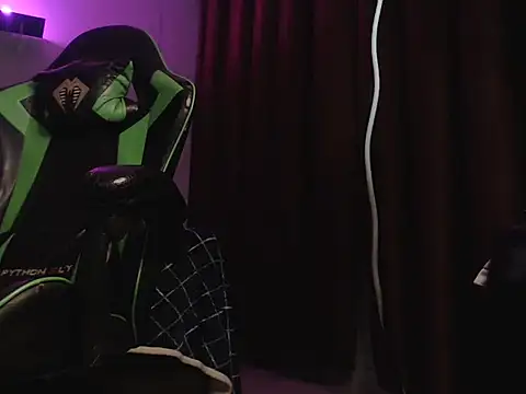 Ale Mineiro online show from 03/13/26, 03:02