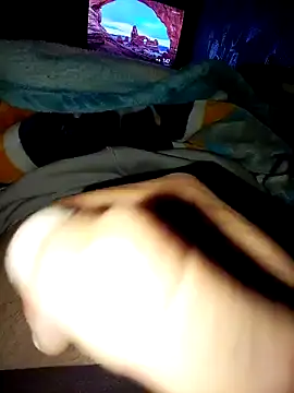 Snapshot of slawlargo01 chatting on 02/04/26, 07:47 slawlargo01 online show from 02/04/26, 07:47