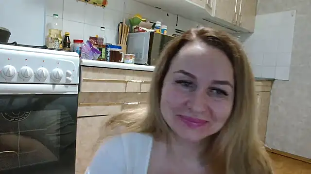 Vika  online show from 03/06/25, 04:08