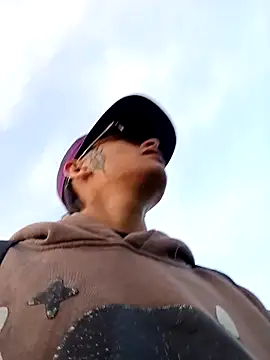 Cuervo maniaco online show from 12/20/24, 10:43