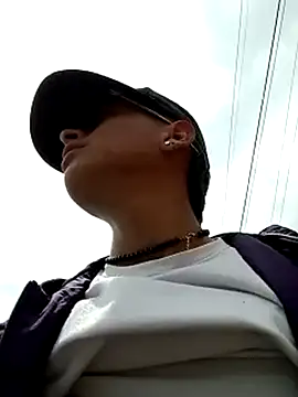 Cuervo maniaco online show from 03/01/25, 03:27