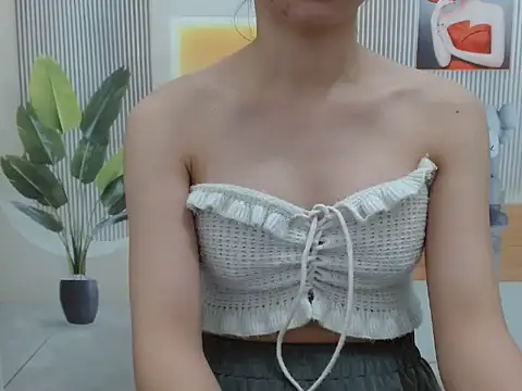 Jikey98 online show from 10/27/25, 02:43