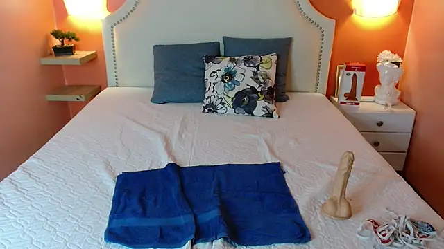 Snapshot of north_sweet_ chatting on 02/23/25, 06:45 north sweet  online show from 02/23/25, 06:45