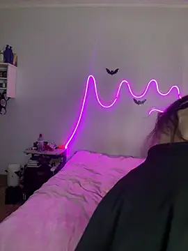 Mizztikaa online show from 03/23/25, 12:04