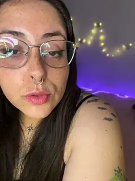 Mizztikaa online show from 04/15/26, 06:26