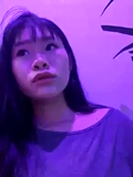 Alissa 121 online show from 11/11/25, 09:37