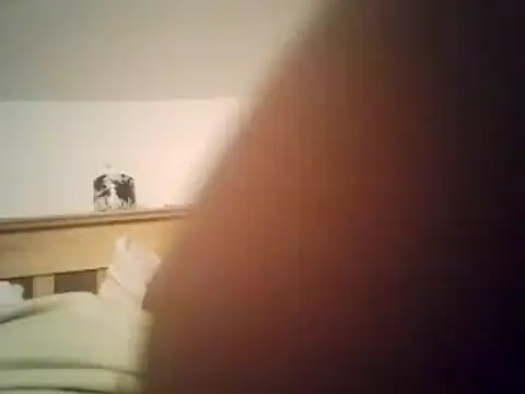 Snapshot of DrbigdickUK chatting on 12/23/24, 02:45 DrbigdickUK online show from 12/23/24, 02:45