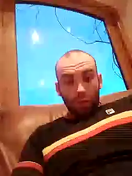 Snapshot of DrbigdickUK chatting on 01/07/25, 04:48 DrbigdickUK online show from 01/07/25, 04:48