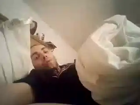 Snapshot of DrbigdickUK chatting on 01/18/25, 08:40 DrbigdickUK online show from 01/18/25, 08:40