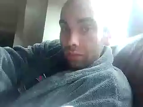 Snapshot of DrbigdickUK chatting on 01/19/25, 10:50 DrbigdickUK online show from 01/19/25, 10:50