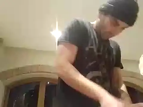 Snapshot of DrbigdickUK chatting on 01/19/25, 06:00 DrbigdickUK online show from 01/19/25, 06:00