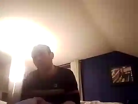 Snapshot of DrbigdickUK chatting on 01/20/25, 10:59 DrbigdickUK online show from 01/20/25, 10:59