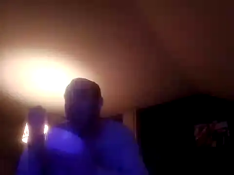 Snapshot of DrbigdickUK chatting on 01/22/25, 11:32 DrbigdickUK online show from 01/22/25, 11:32