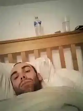 Snapshot of DrbigdickUK chatting on 01/25/25, 08:53 DrbigdickUK online show from 01/25/25, 08:53