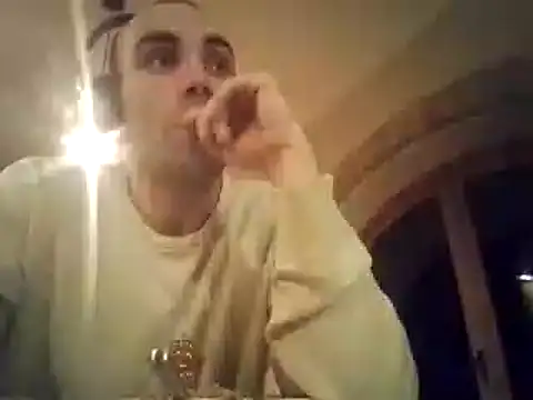 Snapshot of DrbigdickUK chatting on 02/03/25, 11:26 DrbigdickUK online show from 02/03/25, 11:26