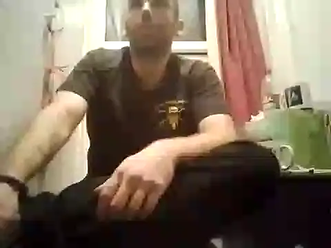 Snapshot of DrbigdickUK chatting on 09/16/25, 08:54 DrbigdickUK online show from 09/16/25, 08:54