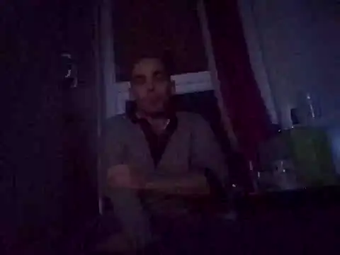 Snapshot of DrbigdickUK chatting on 10/04/25, 10:30 DrbigdickUK online show from 10/04/25, 10:30