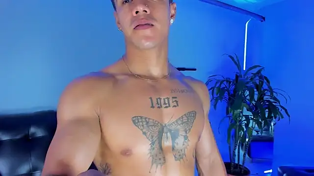 Rob saenz  online show from 03/19/25, 04:45