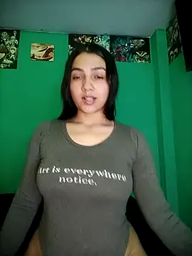 Snapshot of Nahiara_velez chatting on 07/18/26, 08:01 Nahiara velez online show from 07/18/26, 08:01