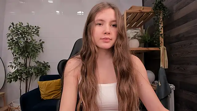 MaryannSoftt online show from 02/06/25, 07:18