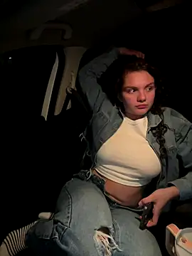 eva y marcelo online show from 10/21/25, 01:50