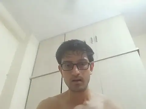 Snapshot of arjun_077 chatting on 11/01/25, 06:21 arjun 077 online show from 11/01/25, 06:21