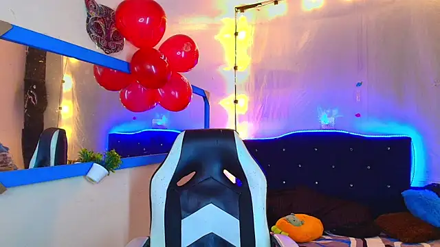 Damian latinxxx online show from 02/14/25, 09:24