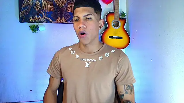 Damian latinxxx online show from 02/15/25, 09:16