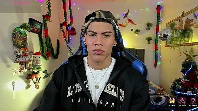 Damian latinxxx online show from 12/20/25, 03:02