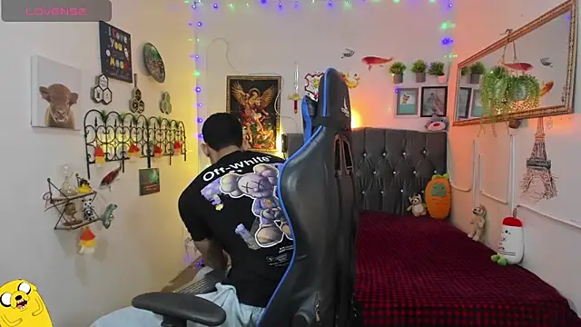 Damian latinxxx online show from 01/10/26, 02:57