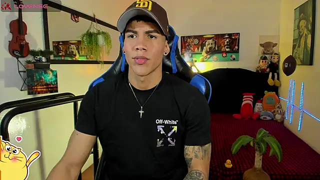 Damian latinxxx online show from 04/15/26, 04:14