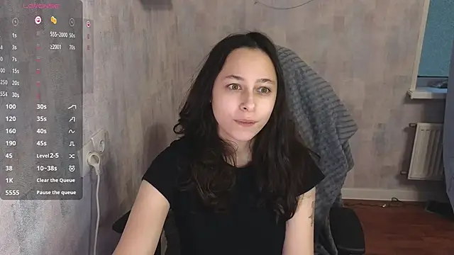 Agatha Sade online show from 12/05/25, 12:47