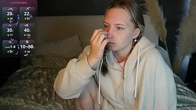 bubble bbb online show from 10/12/25, 04:11