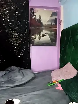 Snapshot of wildnastia chatting on 12/16/24, 11:33 wildnastia online show from 12/16/24, 11:33