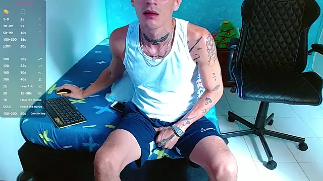 bray hotboy777 online show from 12/10/24, 02:28