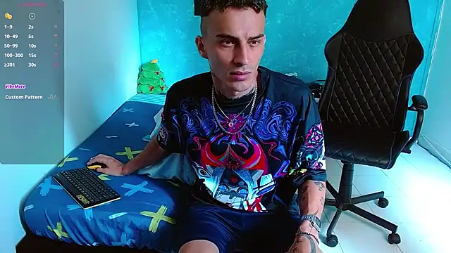 bray hotboy777 online show from 12/17/24, 02:22