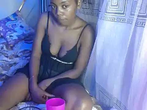 sweetanabella4 online show from 12/05/24, 01:28