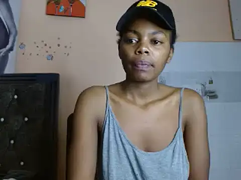 sweetanabella4 online show from 02/28/25, 09:36