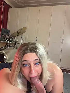 FoxyandTed online show from 03/28/26, 03:00