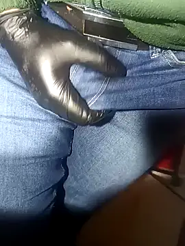 Snapshot of franko1987 chatting on 01/23/25, 10:01 franko1987 online show from 01/23/25, 10:01