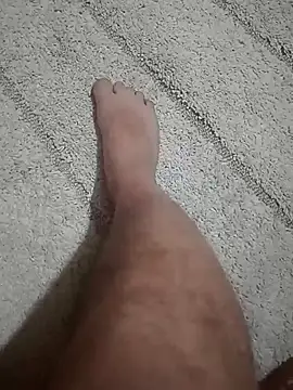 Snapshot of franko1987 chatting on 02/15/25, 04:03 franko1987 online show from 02/15/25, 04:03