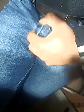 Snapshot of franko1987 chatting on 02/24/25, 05:33 franko1987 online show from 02/24/25, 05:33