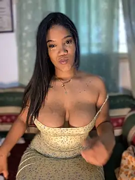 Snapshot of JennamartinyII chatting on 01/15/25, 11:43 JennamartinyII online show from 01/15/25, 11:43