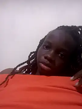 Snapshot of Thicky_kyla chatting on 06/14/26, 02:24 Thicky kyla online show from 06/14/26, 02:24