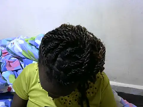 Snapshot of Thicky_kyla chatting on 06/27/26, 07:52 Thicky kyla online show from 06/27/26, 07:52