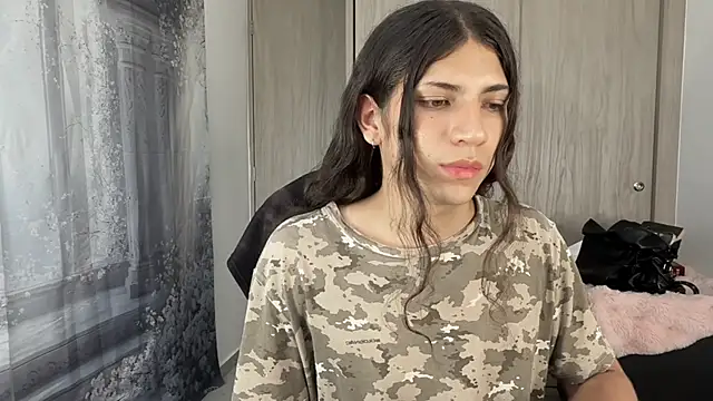 gabriel  manson online show from 11/11/25, 10:21