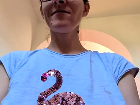 Milky hairy mommy online show from 07/16/26, 06:52