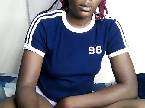 Snapshot of juiccypussy chatting on 05/17/26, 03:26 juiccypussy online show from 05/17/26, 03:26