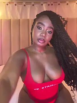 Britanymooree online show from 03/11/26, 09:32